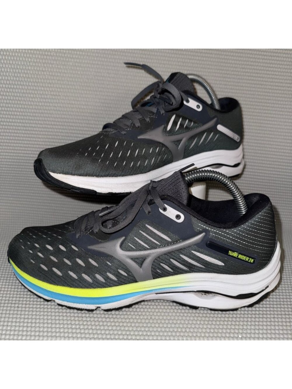 Mizuno Wave Rider 24 Gray Blue Athletic Running Shoes Sneakers Women’s Size 9